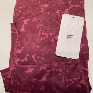 Fabletics Define PowerHold High-Waisted 7/8 Legging NWT
